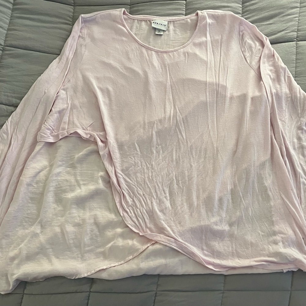 Women’s plus size layered long sleeve top